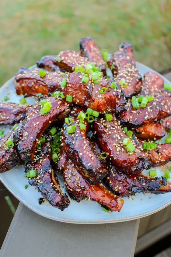 Mázas, grillezett BBQ oldalas